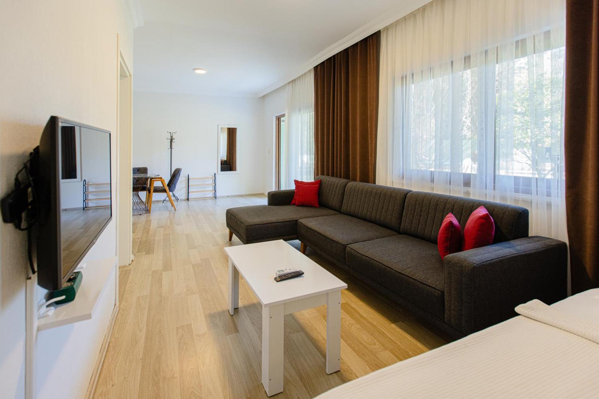 Keyif Pension & Aparts Çıralı Exteriér fotografie