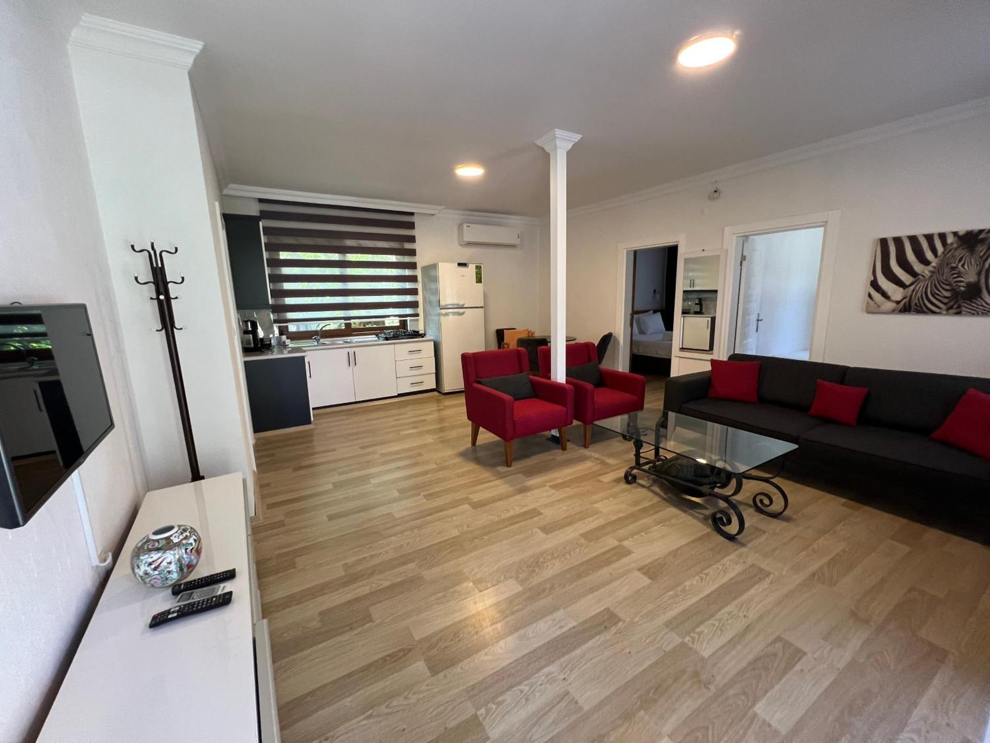 Keyif Pension & Aparts Çıralı Exteriér fotografie